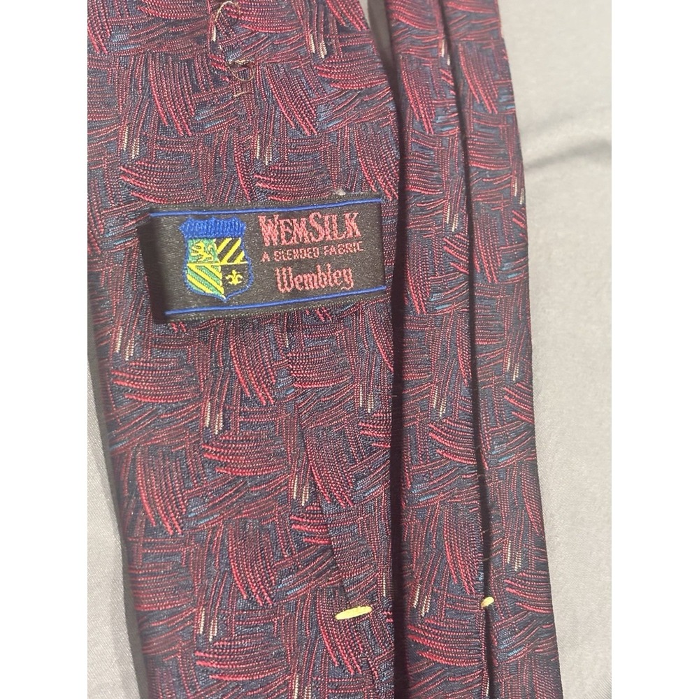 Vintage Wembley WemSilk Navy Red Men's Formal Tie Brushstroke Pattern Necktie